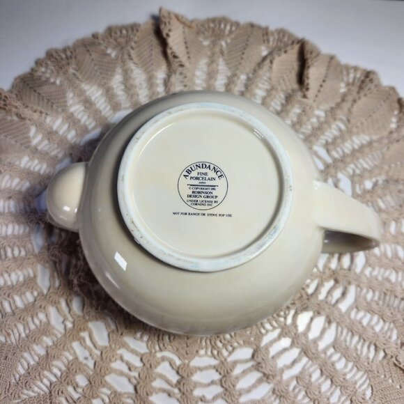 Corelle Abundance Teapot Fine Porcelain Made in Japan Robinson Design Group 1991 - Picture 15 of 17